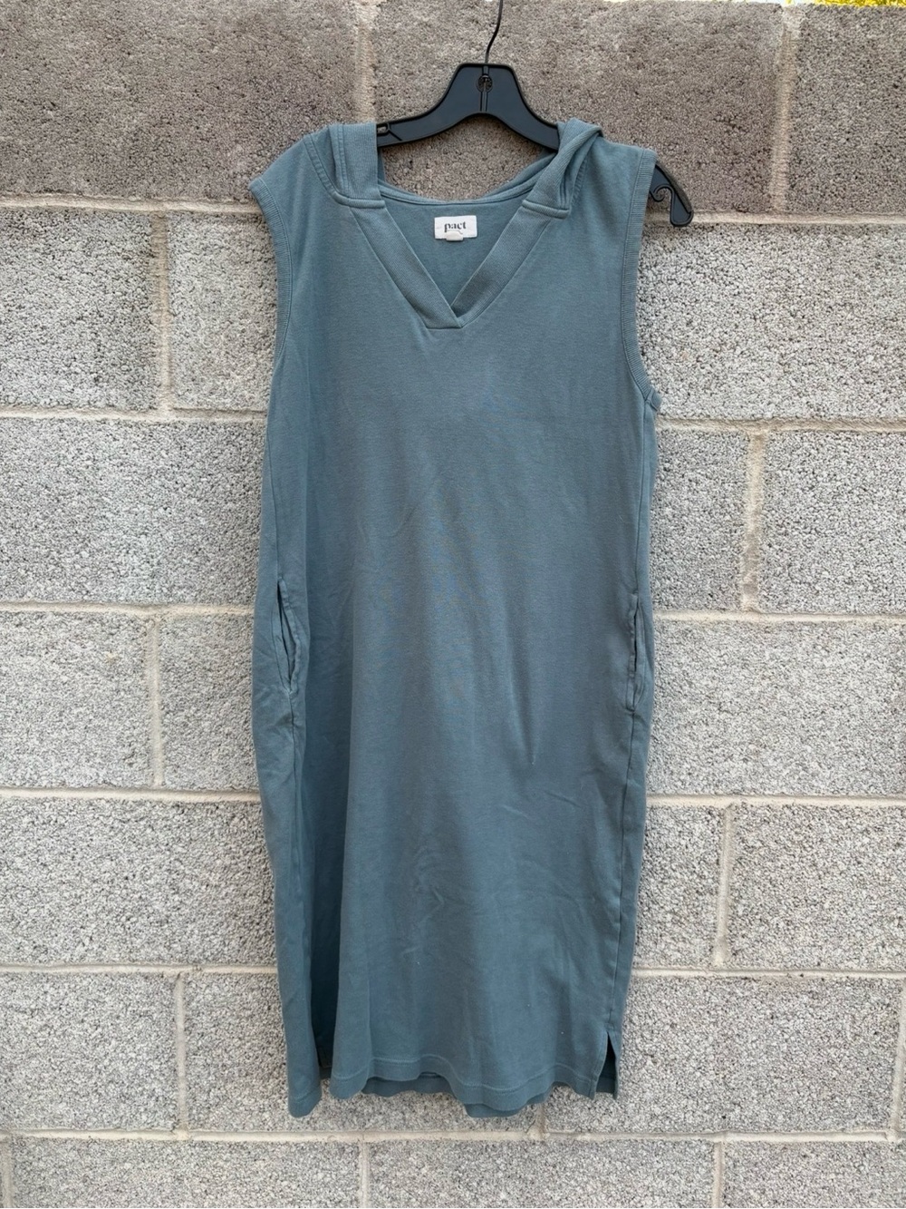 Pact Medium Midi Dress Blue Organic Cotton Airplane Hooded Tank Travel Casual